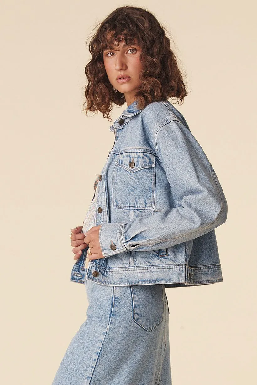 Eve Denim Jacket- Sun Washed Blue