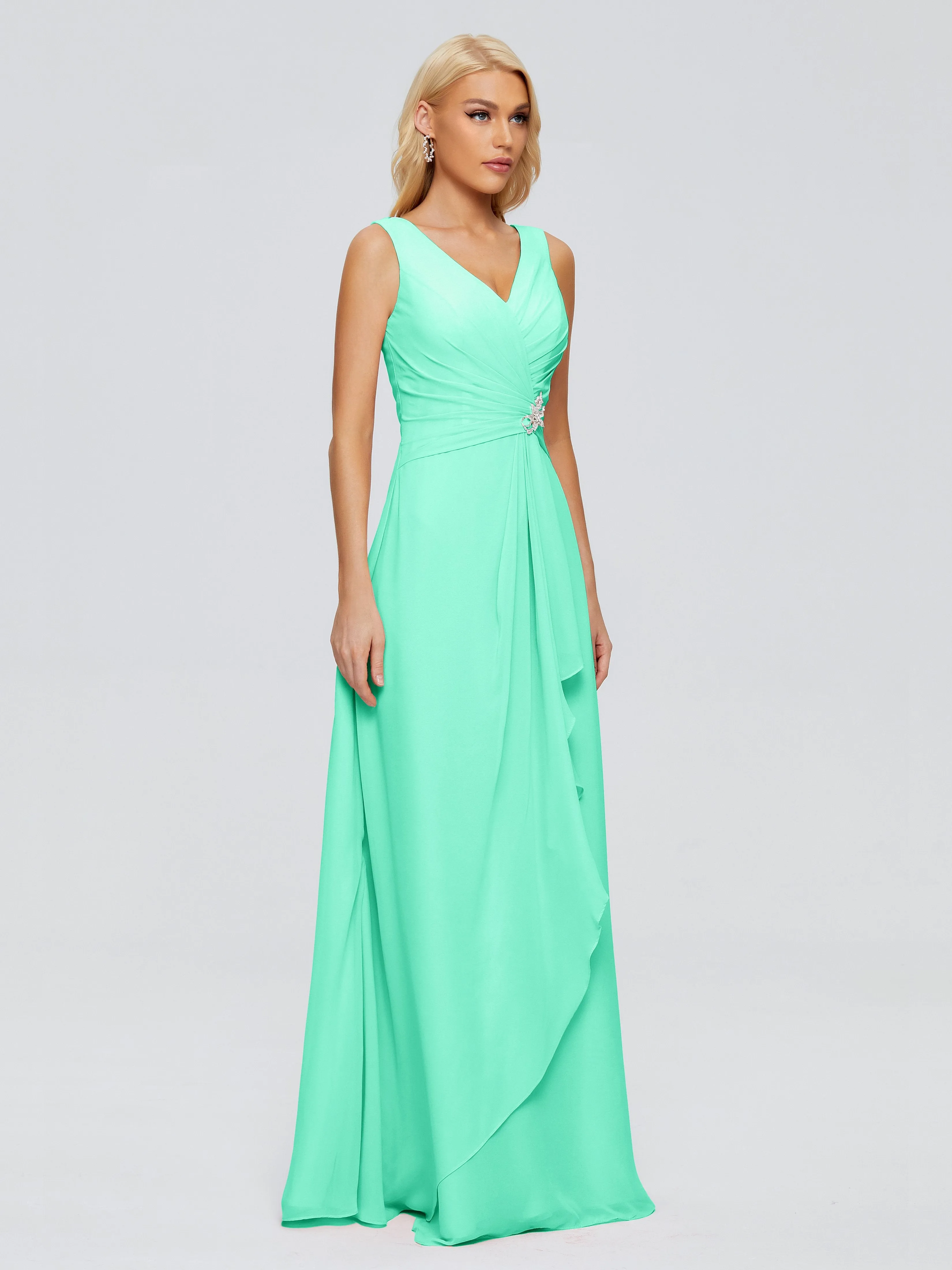 Maria Modern Sheath V Neck Chiffon Bridesmaid Dresses